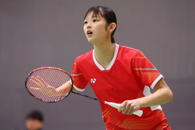 ▲ 실력과 미모를 모두 겸비한 역대급 히로인의 탄생에 일본이 들뜨고 있다. 본인을 우유부단한 성격이라 분석하면서도 코트에서는 누구보다 단호하게 셔틀콕을 내리꽂는 반전 매력으로 스타성을 발휘하는 중이다. ⓒ 타구치 마야 팬 SNS