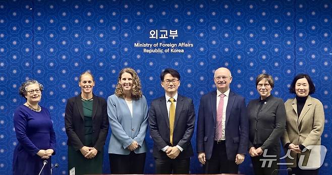 외교부와 유엔마약범죄사무소(UNODC)는 23일 범정부 차원의 첫 고위급 회의인 '한-UNODC 전략대화'를 개최했다. 2026.01.23. (외교부 제공)