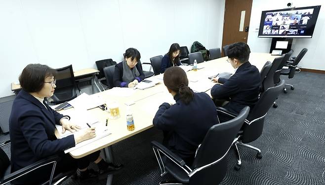 이스란 보건복지부 제1차관이 23일 17개 시·도 복지보건국장이 참석한 '2026년 제1차 보건복지 중앙-지방 협력회의'를 주재했다.(사진=보건복지부)