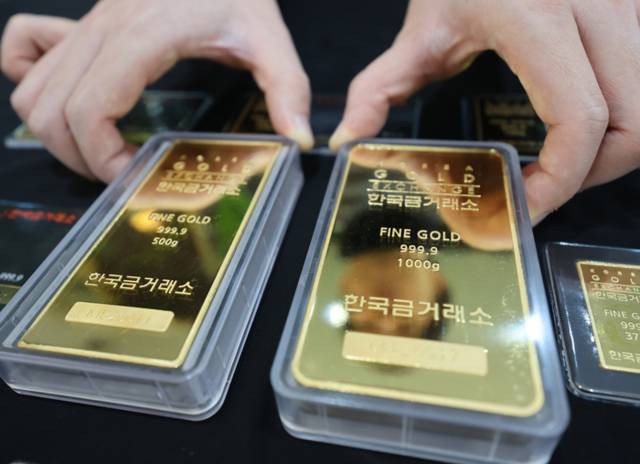 ▲ 서울 종로구 한국금거래소에 놓여있는 금 상품. 연합뉴스 자료사진