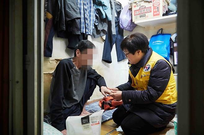 대한적십자사가 국가보훈부와 함께 생활고를 겪는 독립유공자 후손 긴급 지원에 나선다. [대한적십자사]