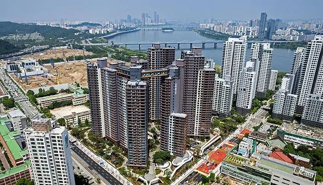 서울 반포동 ‘래미안원펜타스’. [삼성물산 래미안 누리집]