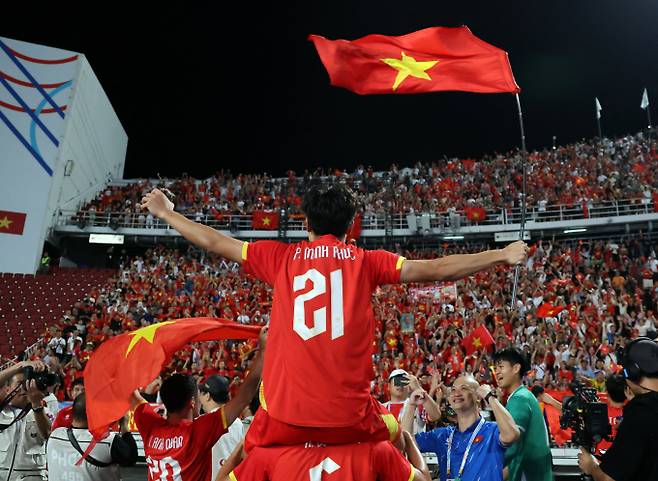 베트남 구단주 아시안컵서 한국 이기면 결승 포상금 지급