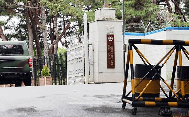 경기 포천시 소재 드론작전사령부 정문으로 군용차량이 들어가고 있다. 세계일보 자료사진