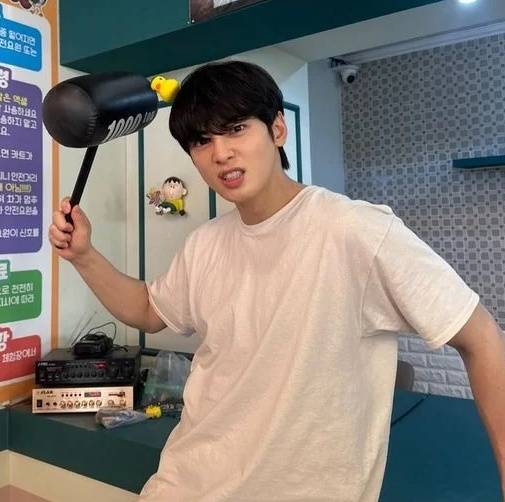 /사진=차은우 인스타그램