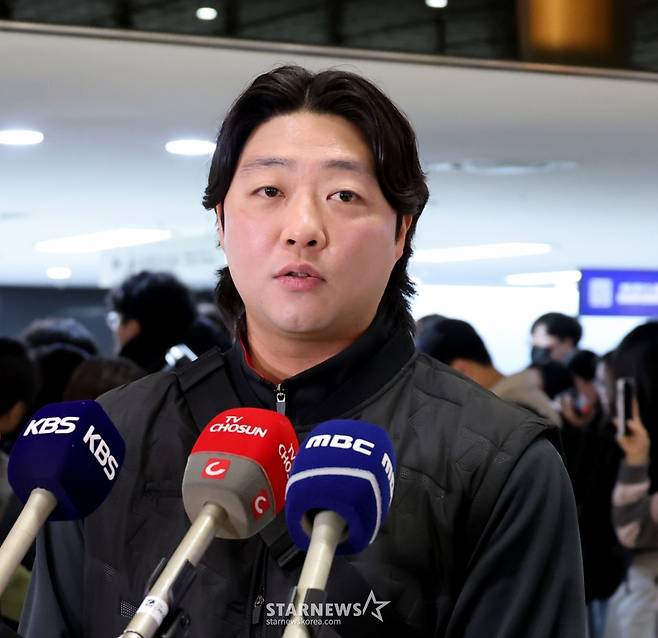 [한번에쓱]'FA미아? 그런 걱정은 안했어요!' 기아 합류한 김범수