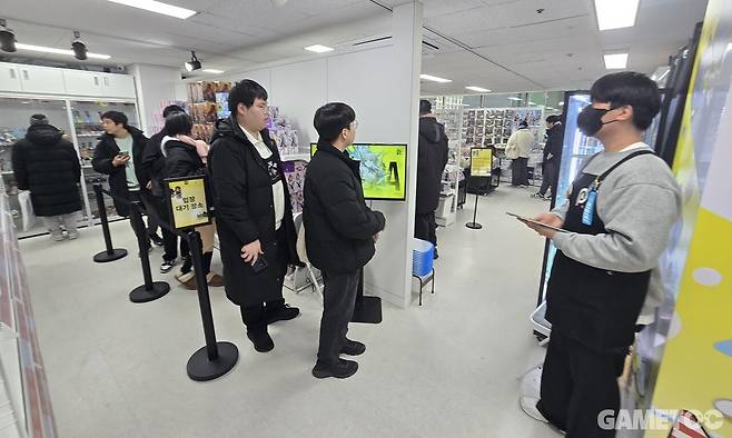 예약 시간이 되면 대기 장소로 이동한다. (사진= 문원빈 기자)