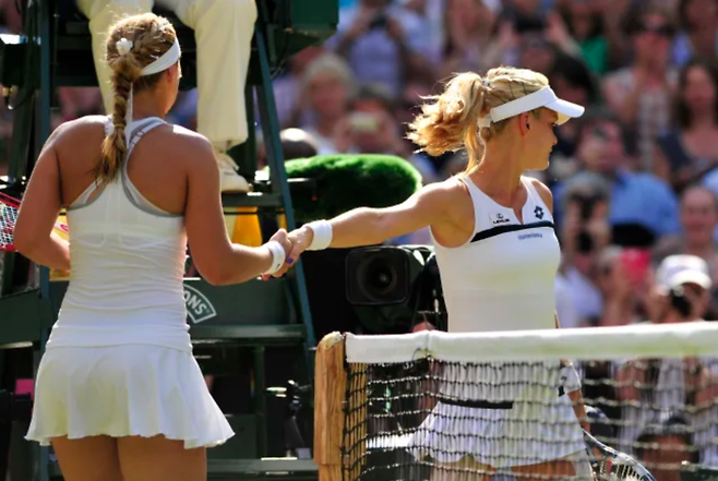 테니스 경기 도중 감정 대립이 심해져 '차가운' 악수하거나, 심지어 안 하고 헤어지는 때도 있다. CNN 캡처