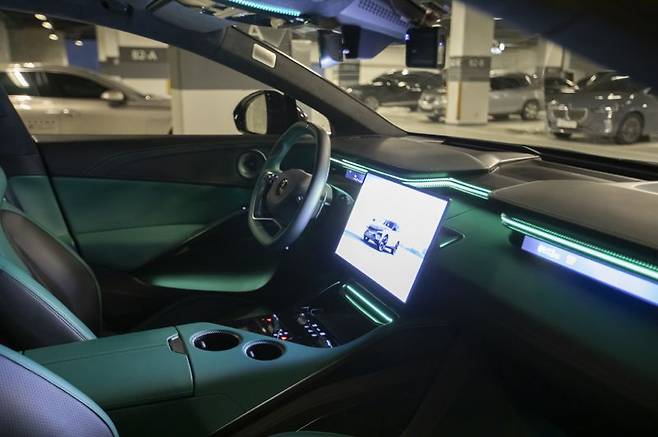 전기 하이퍼 SUV '엘레트라' 실내. 로터스자동차코리아 제공.