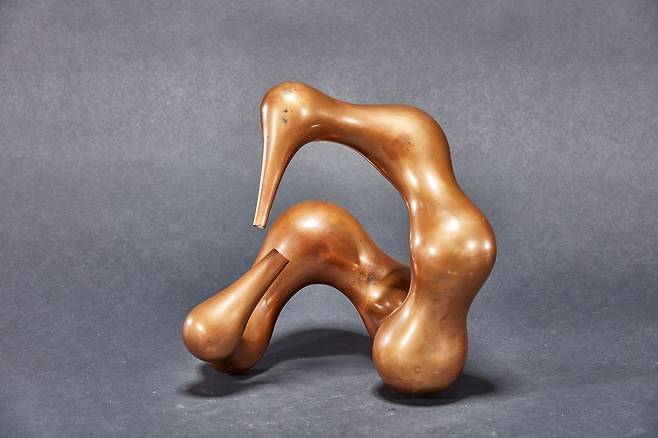 태(胎) 79-15, 1979, 청동, 32x32x30㎝. [사진 성북구립 최만린미술관]