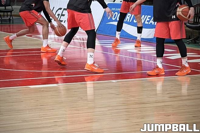 ▲모두 같은 농구화