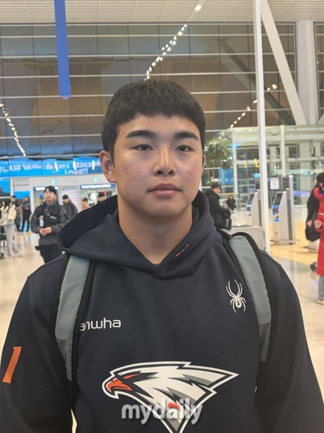 '연봉 161%↑' 한화 국대 외야수는 왜 깜짝 놀랐나…320억 다저스맨은 다르다 혜성이 형 몸이 너무 좋더라, 많이 물어봤다