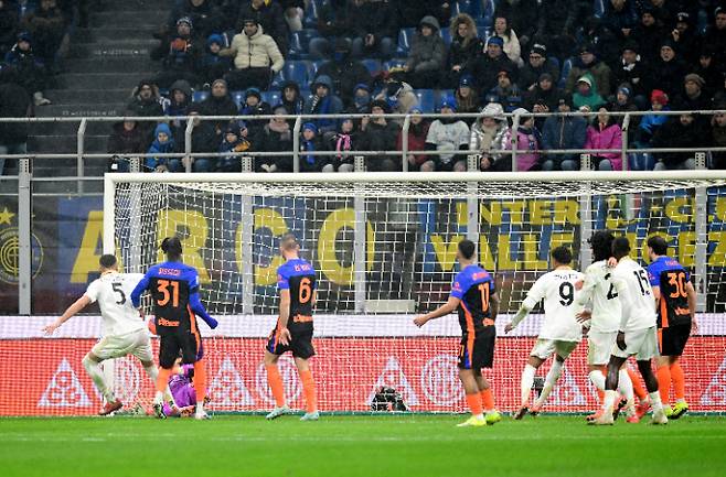 피사-인터 밀란전 장면. 연합뉴스