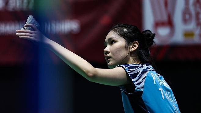 ▲ 안세영이 없는 틈을 타 천위페이가 독주를 펼치고 있다. 파죽지세의 행보로 결승에 도달했다. 그 상대로 아직 10대의 태국 신예 피차몬이 결정됐다. 상위 랭커를 잡고 올라온 피차몬은 외모와 실력으로 파란을 일으키고 있다. ⓒ 세계배드민턴연맹