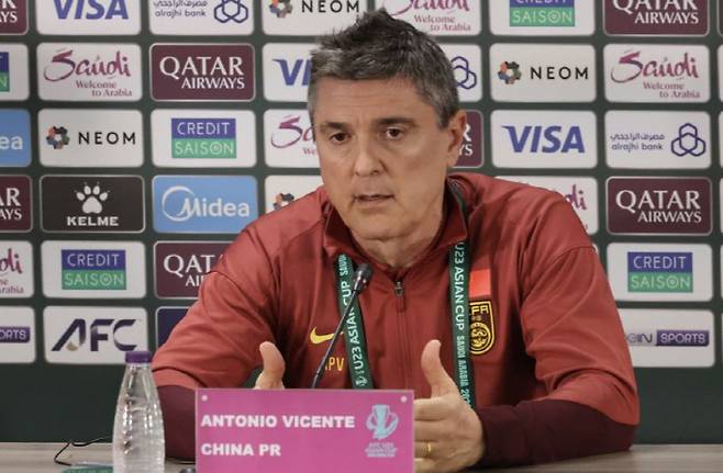 중국 푸체 감독     사진캡처=아시아축구연맹 홈페이지