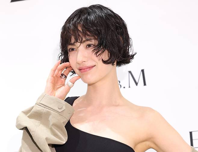 Singer and actor Nana poses for a press event at Lotte Department Store's Jamsil branch in Songpa District, southern Seoul, on April 18, 2025. [NEWS1]
