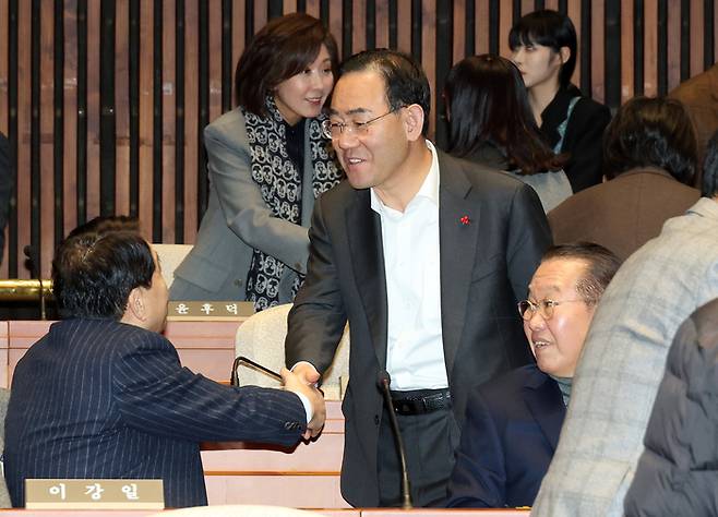 주호영 국회부의장이 지난 13일 국회에서 열린 국민의힘 국회의원·당협위원장 연석회의 및 의원총회에 참석하고 있다. 연합뉴스