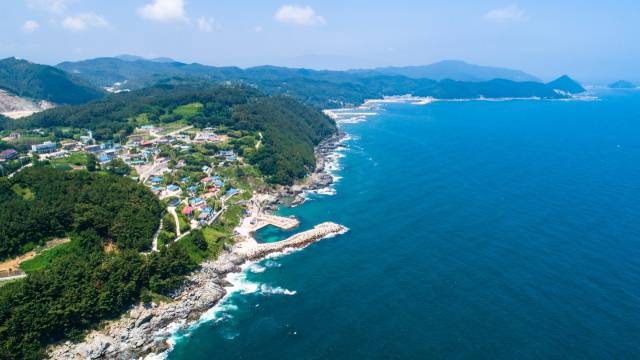 [신규 원전 영덕으로] 반대하던 군민들도 긍정적…내달부터 유치 설명회 돌입