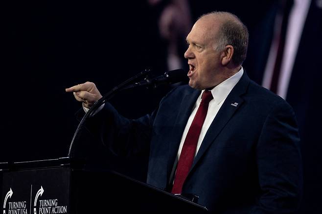 도널드 트럼프 2기 행정부 불법 이민자 단속을 지휘해 온 국경 차르 톰 호먼./로이터 연합뉴스