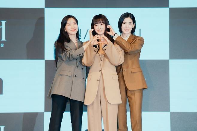 이나영 복귀작 ‘아너: 그녀들의 법정’…세 여성 변호사의 미스터리 추적극