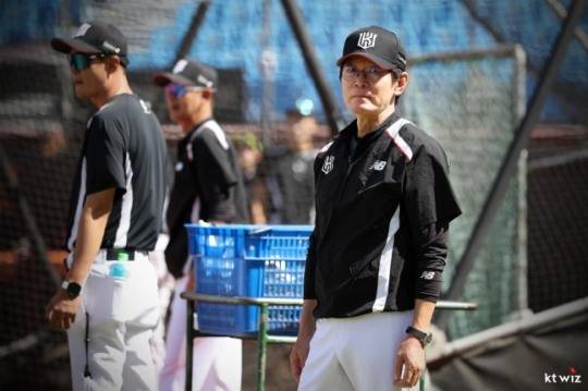 '강백호 이탈+황재균 은퇴' 다급해진 kt 폭풍 영입…FA 124억원 투자로 우승 도전