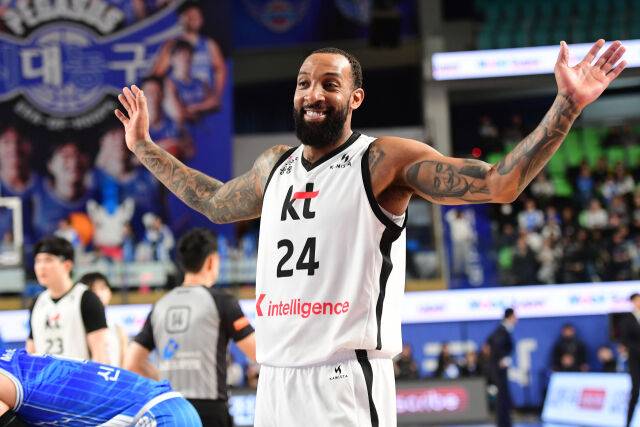 데릭 윌리엄스./KBL