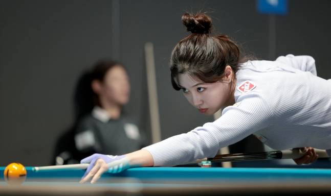 조예은이 PQ라운드 경기에서 스트로크를 준비하고 있다. /사진=PBA 투어 제공