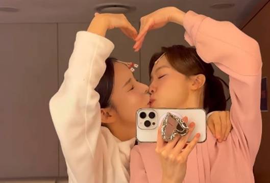 방민아 박진주 /사진=개인계정