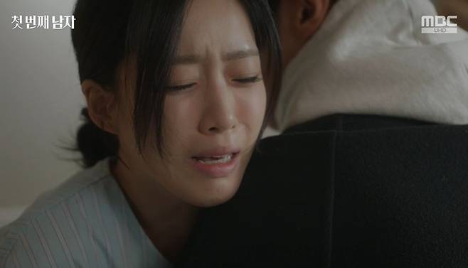 함은정, 괴한에 쫓기다 추락…윤선우 눈물 고백 좋아합니다 ('첫번째남자') [종합]