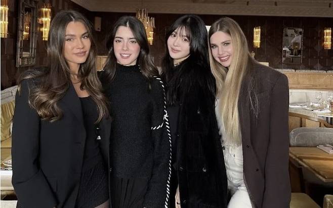 안젤리나 자바르니 인스타그램