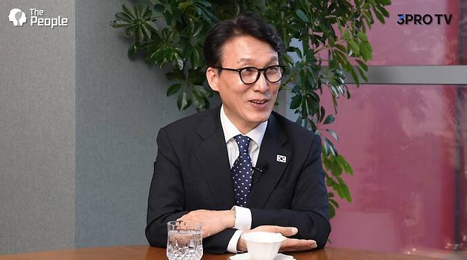 유튜브 채널 삼프로TV에 출연한 김민석 국무총리. 삼프로TV 갈무리.