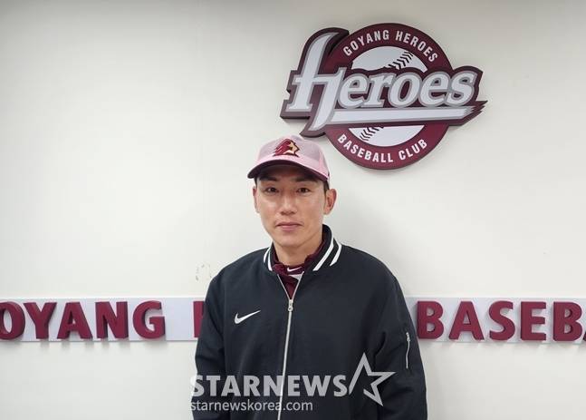 26일 훈련을 마친 뒤 취재진과 만난 서건창. /사진=박수진 기자