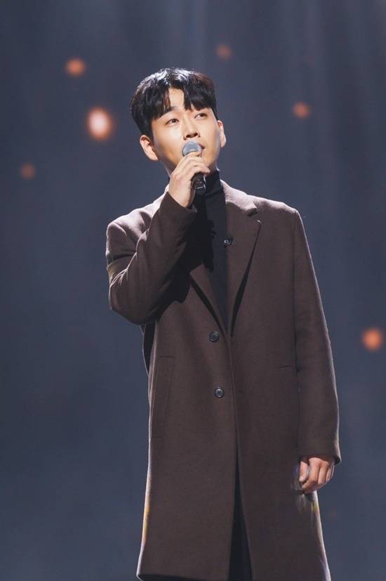 '학폭·상해 전과' 황영웅, 침묵 깨고 생활기록부 공개…숨지 않고 진실 밝힐 것 [엑's 이슈]