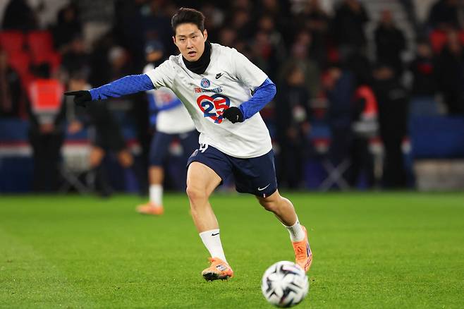 '韓 축구 위기 대탈출' 이강인 'NFS 선언' PSG, ATM-토트넘 연속 빼가기에 단칼 거절 '자꾸 이러면 장기 재계약으로 묶는다'