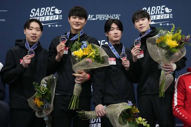 대전시청 소속 펜싱팀 선수들. 대전시 제공