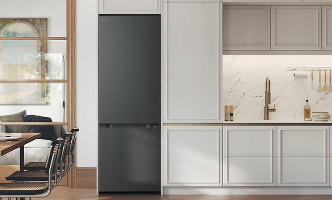 LG전자 바텀 프리저 냉장고. (사진=LG전자)