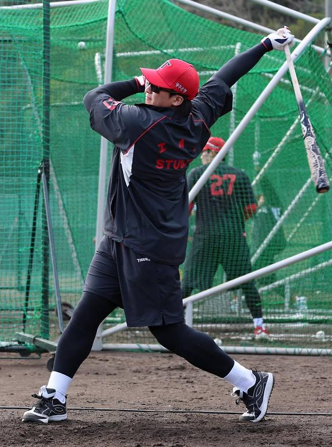 KIA타이거즈 나성범 선수가 지난 26일 일본 아마미오시마 스프링캠프에서 타격 훈련을 실시하고 있다. /사진=KIA 타이거즈 제공