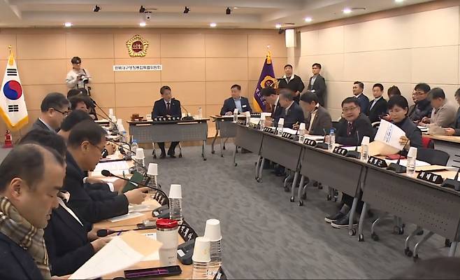 행정통합 논의중인 경상북도의회