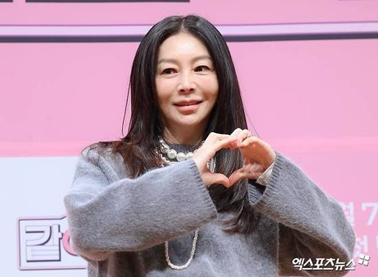 황신혜, 초6 딸에게 '父 외국 갔다' 거짓말…이혼 기사 보고 큰 충격 (같이삽시다)[종합]