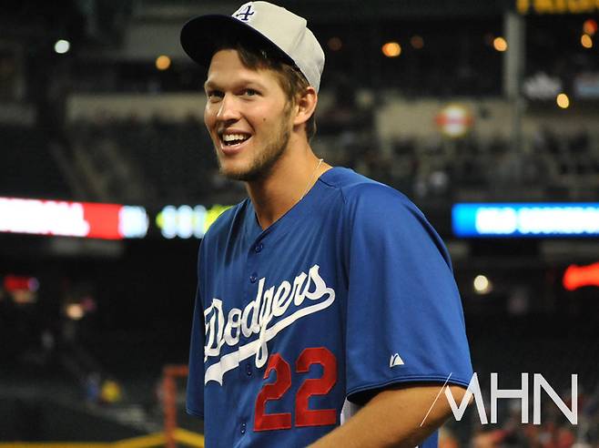 류현진과 함께 뛴 다저스 '전설' 커쇼, 은퇴 후 첫 번째 직장 구했다…美 NBC 방송 해설가 데뷔 임박