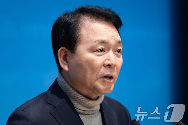 성일종 국민의힘 의원이 30일 서울 여의도 국회 소통관에서 더불어민주당이 발의한 충남대전통합특별법 철회를 촉구하고 있다. 2026.1.30/뉴스1 ⓒ News1 유승관 기자