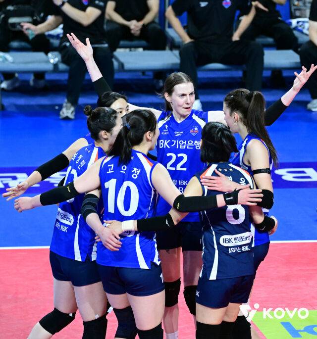 IBK기업은행 선수단./KOVO