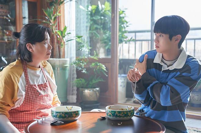 ‘넘버원’ 장혜진·최우식, 사진제공｜바이포엠스튜디오