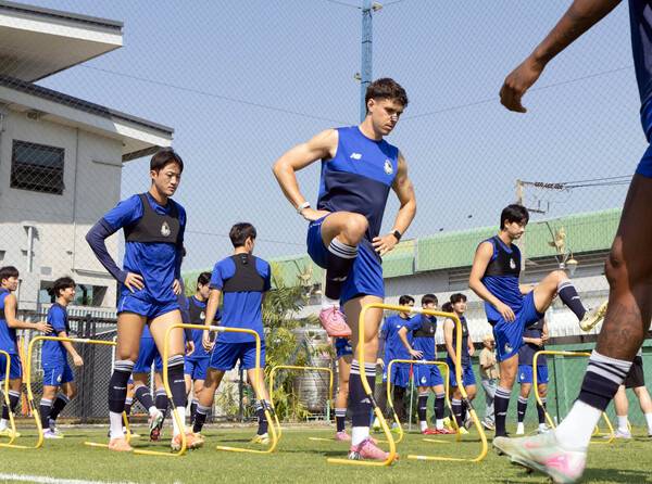 태국 방콕서 체력 다진 서울 이랜드, 제주 전지훈련에서 실전 감각 담금질.(사진제공=서울 이랜드)