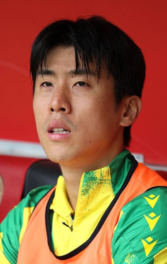 '韓 축구 미래 대형 시련' 하늘이 도왔다...홍명보호 차세대 3선 권혁규, 벨기에 아닌 독일행→카를스루에 유력