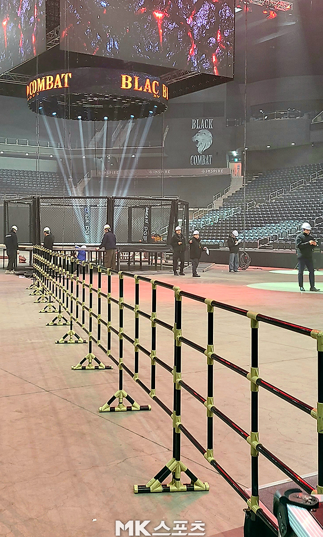 2026년 1월30일 금요일 인천광역시 영종국제도시 인스파이어 아레나 내부. 다음날 열리는 종합격투기대회 블랙컴뱃 16을 준비하고 있다. 사진(인천 운서동)=강대호 기자