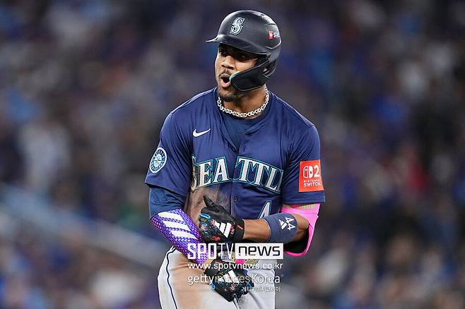 ▲ 시애틀 매리너스와 17년 계약 연장을 맺었던 훌리오 로드리게스.