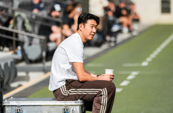 대체 무슨 일? 손흥민, 유니폼 아닌 사복…LAFC 프리시즌 계속 결장 → SON, 팀 훈련은 함께 하고 있다