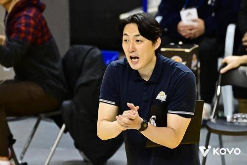 하현용 KB손해보험 감독대행 [한국배구연맹 제공. 재판매 및 DB 금지]