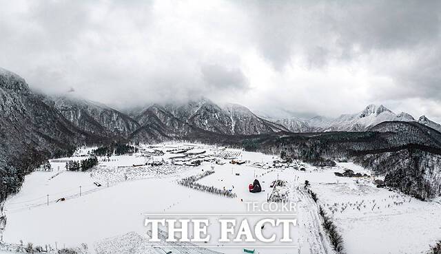 '원터문화여행'이 열릴예정지인 나리분지 설경. /울릉군